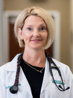 Photo of Wanda Oxendine, FNP-C